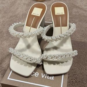 Dolce Vita 8.5W bridal heels.